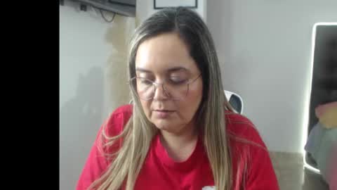 Snapshot of samy_vsn chatting on November 14, 2025, 8:29 pm samy_vsn online show from November 14, 2025, 8:29 pm