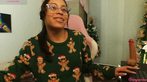 Snapshot of samyonichan chatting on December 25, 2024, 6:52 am Special show on 17 december and 23 UwU online show from December 25, 2024, 6:52 am