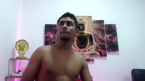 Sander online show from November 19, 2025, 11:16 pm