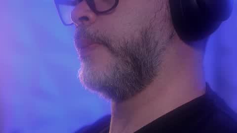 Sanders online show from October 26, 2025, 3:01 am