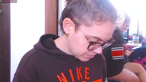 Sandra online show from February 19, 2025, 2:23 pm