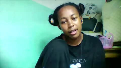 sandra1253099 online show from October 27, 2025, 7:18 pm