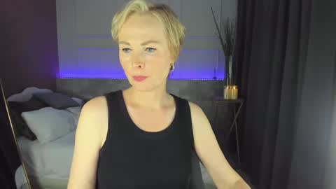 Snapshot of sandra_kind chatting on January 27, 2025, 12:05 pm Sandra online show from January 27, 2025, 12:05 pm