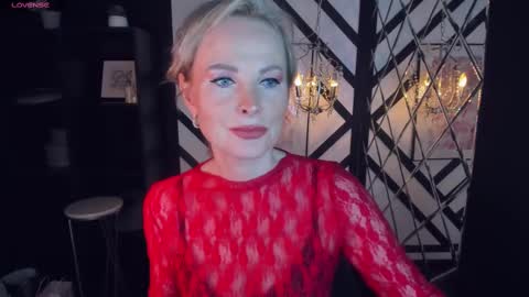 Snapshot of sandra_kind chatting on February 15, 2025, 6:02 am Sandra online show from February 15, 2025, 6:02 am