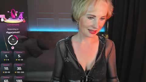 Snapshot of sandra_kind chatting on March 1, 2025, 5:31 am Sandra online show from March 1, 2025, 5:31 am