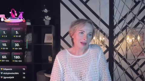 Snapshot of sandra_kind chatting on March 9, 2025, 8:29 am Sandra online show from March 9, 2025, 8:29 am