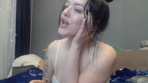 sandra_smith3007 online show from February 6, 2025, 6:56 pm