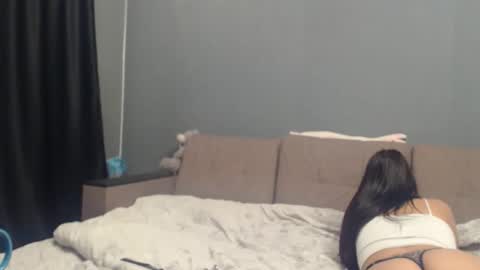 sandra_smith3007 online show from September 10, 2025, 8:14 am