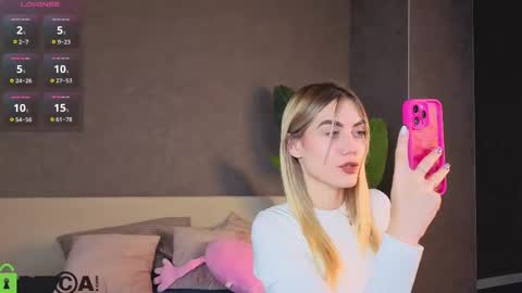 sandraa_anderson online show from September 17, 2025, 12:34 am