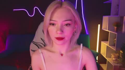 Sandy  online show from January 26, 2025, 1:09 am