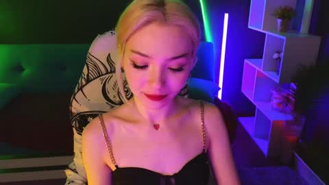 Sandy  online show from February 2, 2025, 1:02 am