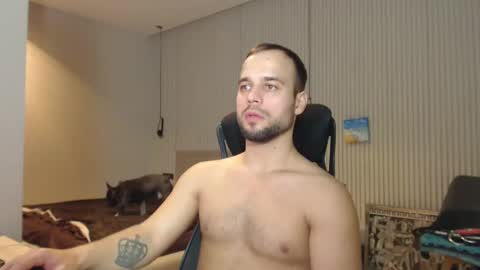 Snapshot of sandro_best chatting on February 2, 2025, 4:43 pm DeAlex online show from February 2, 2025, 4:43 pm