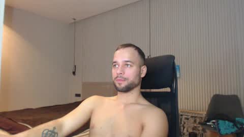Snapshot of sandro_best chatting on February 15, 2025, 12:54 pm DeAlex online show from February 15, 2025, 12:54 pm