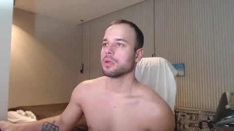 Snapshot of sandro_best chatting on March 9, 2025, 11:36 am DeAlex online show from March 9, 2025, 11:36 am