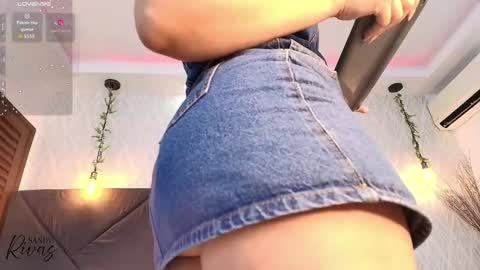 Snapshot of sandy_rivas chatting on October 4, 2025, 11:52 am SAM online show from October 4, 2025, 11:52 am