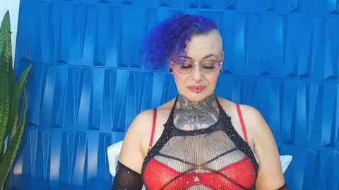 Snapshot of sandyrosee_ chatting on January 2, 2025, 6:34 pm Sandy Rose online show from January 2, 2025, 6:34 pm