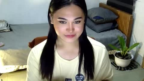 DANAYA online show from September 18, 2025, 5:48 pm