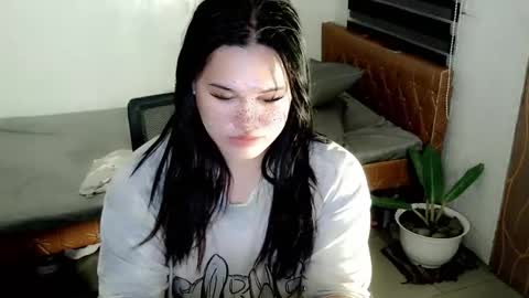 DANAYA online show from October 1, 2025, 11:05 am