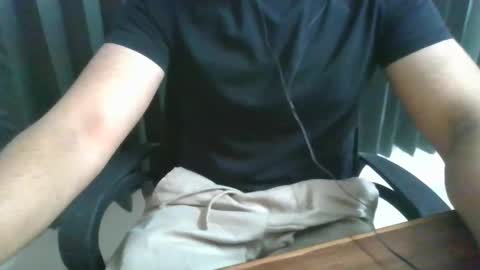 Snapshot of sanjuu2025 chatting on October 13, 2025, 12:49 pm sanjuu online show from October 13, 2025, 12:49 pm