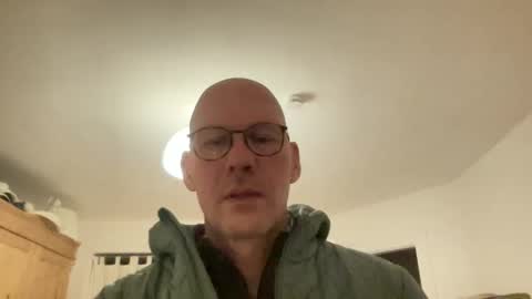 santaclausonice online show from November 24, 2025, 11:37 pm