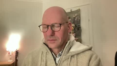 santaclausonice online show from November 30, 2025, 10:36 pm