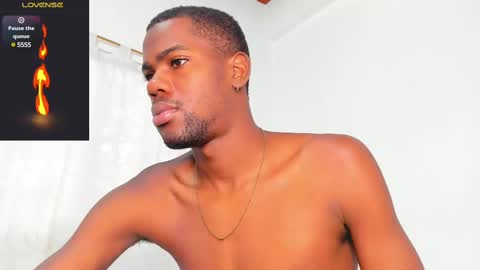 Santibrown online show from February 23, 2025, 10:42 pm