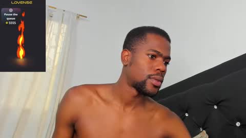 Santibrown online show from October 11, 2025, 9:46 pm