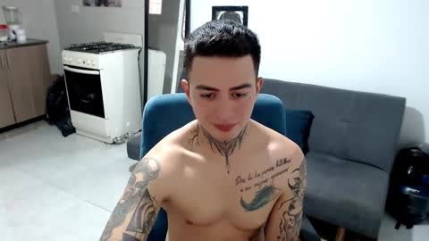 Snapshot of santi_ss chatting on December 3, 2025, 3:21 pm santi_ss online show from December 3, 2025, 3:21 pm