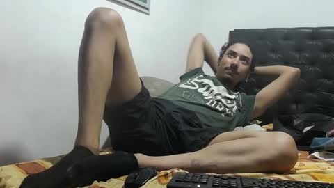Snapshot of santiagoxxxtreme_ chatting on September 18, 2025, 9:28 pm Santiago online show from September 18, 2025, 9:28 pm