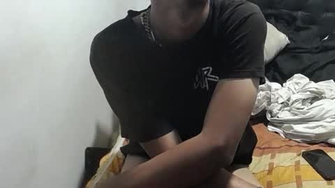 Snapshot of santiagoxxxtreme_ chatting on October 9, 2025, 2:04 pm Santiago online show from October 9, 2025, 2:04 pm
