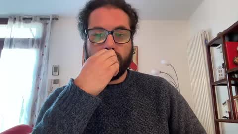 santopelo online show from February 3, 2025, 9:19 am