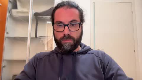 santopelo online show from March 1, 2025, 11:06 am