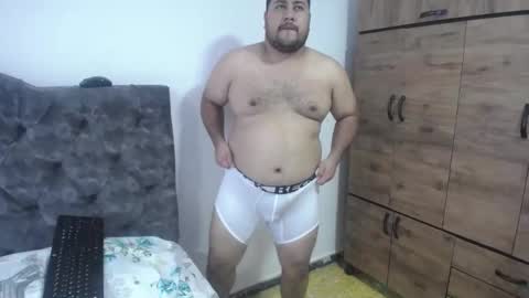 Snapshot of santy_gold chatting on September 10, 2025, 7:14 pm Santiago online show from September 10, 2025, 7:14 pm