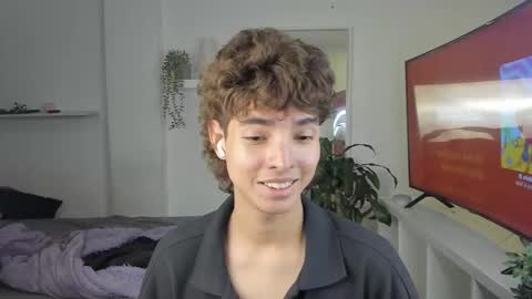 kitty online show from November 20, 2025, 1:06 am