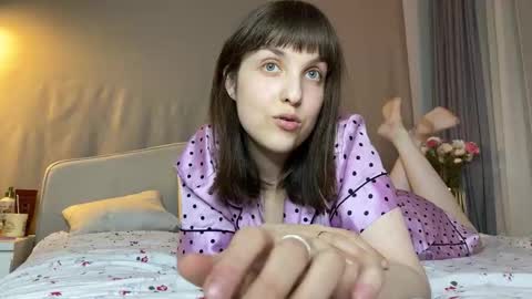 Anny online show from October 31, 2025, 10:55 pm