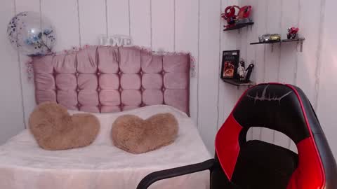 Carla online show from January 4, 2025, 6:52 am