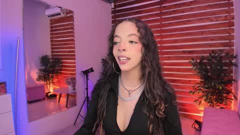 Valerin online show from November 30, 2025, 1:42 am