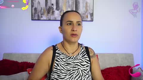 Snapshot of sara_charmy chatting on November 13, 2025, 11:09 am online show from November 13, 2025, 11:09 am