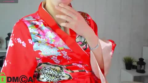 Sarah online show from December 4, 2025, 1:48 am