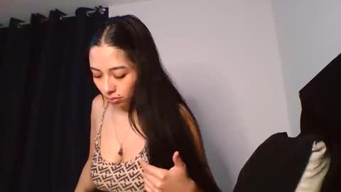 sara_gomez1_ online show from November 15, 2025, 12:19 am
