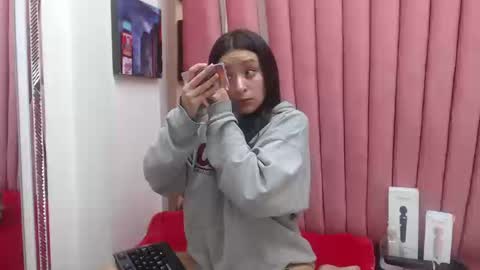 Snapshot of sara_honny chatting on September 25, 2025, 4:27 am sara_honny online show from September 25, 2025, 4:27 am