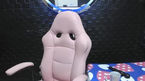 Snapshot of sara_hot_2 chatting on March 2, 2025, 12:20 am no limits sarah online show from March 2, 2025, 12:20 am