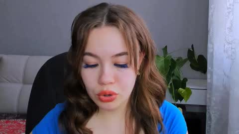 sara_kox online show from February 25, 2025, 12:45 pm