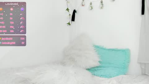 Snapshot of sara_kurt chatting on January 23, 2025, 5:42 pm Sara online show from January 23, 2025, 5:42 pm