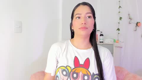 Snapshot of sara_kurt chatting on February 4, 2025, 12:55 pm Sara online show from February 4, 2025, 12:55 pm