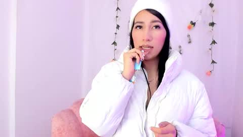 Snapshot of sara_kurt chatting on February 25, 2025, 11:19 am Sara online show from February 25, 2025, 11:19 am