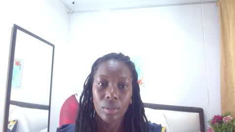 Snapshot of sara_marks chatting on October 9, 2025, 11:19 am S A R A online show from October 9, 2025, 11:19 am