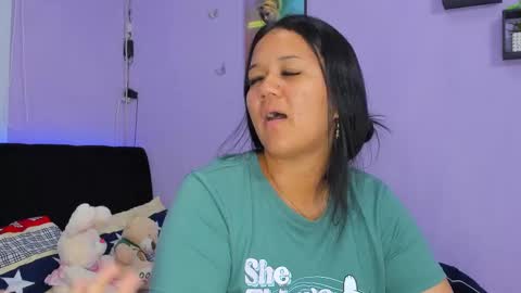 Snapshot of sara_mendez2_ chatting on February 19, 2025, 11:25 pm Sara Mendez online show from February 19, 2025, 11:25 pm