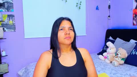 Snapshot of sara_mendez2_ chatting on March 10, 2025, 10:55 pm Sara Mendez online show from March 10, 2025, 10:55 pm