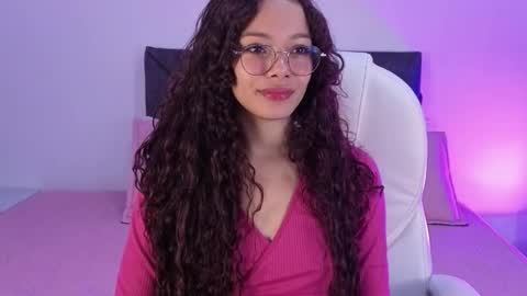 sara  online show from September 11, 2025, 1:22 pm